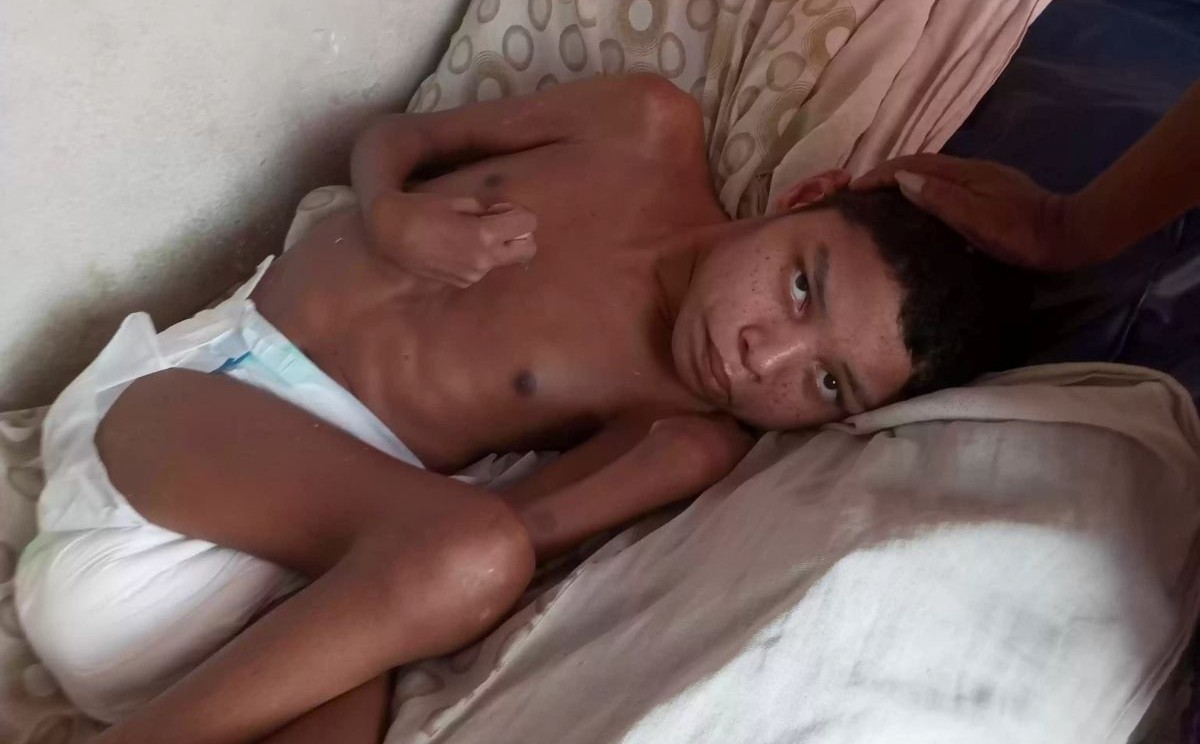 Família de Guarapari faz vaquinha para garantir cama hospitalar a jovem vítima de atropelamento