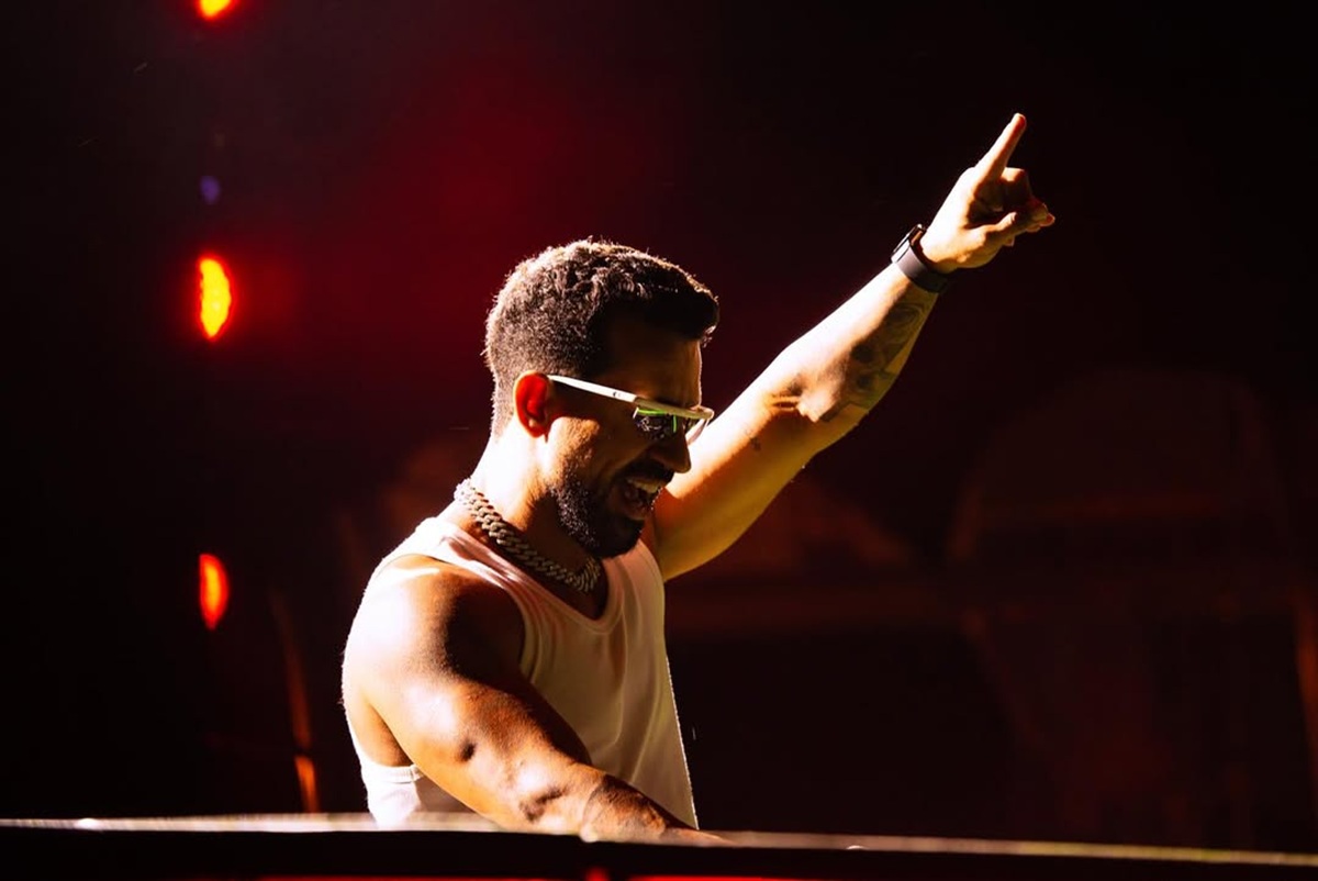 Brava faz despedida do Verão 2026 em Guarapari com “Sertanejo na Praia” e “Baile do Dennis”