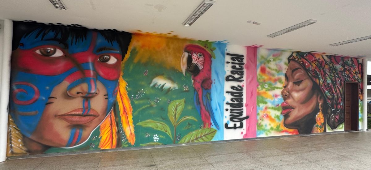 Arte nos muros: escola de Guarapari promove reflexão sobre equidade e identidade capixaba
