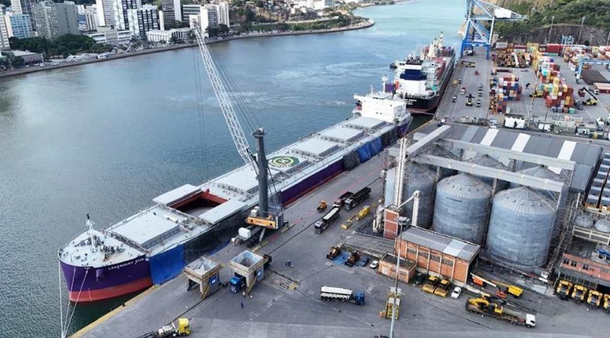 ​Ampliação do Porto de Vila Velha coloca o ES na rota dos supernavios