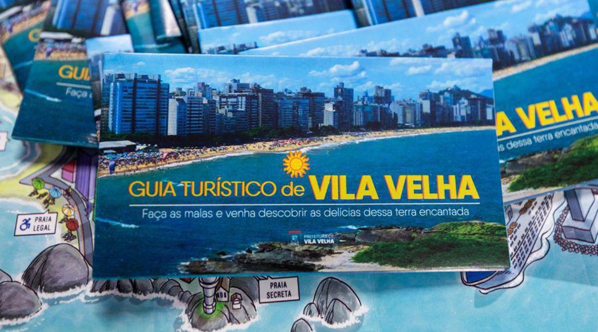 Guia Turístico de Vila Velha orienta visitantes com roteiros por praias, cultura e área rural