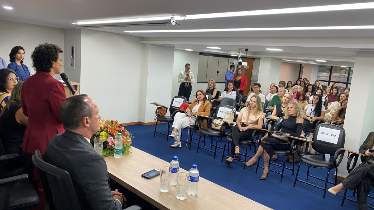 “Liderança feminina e os desafios de ocupar espaços de poder” é tema de evento na sede da OAB Guarapari