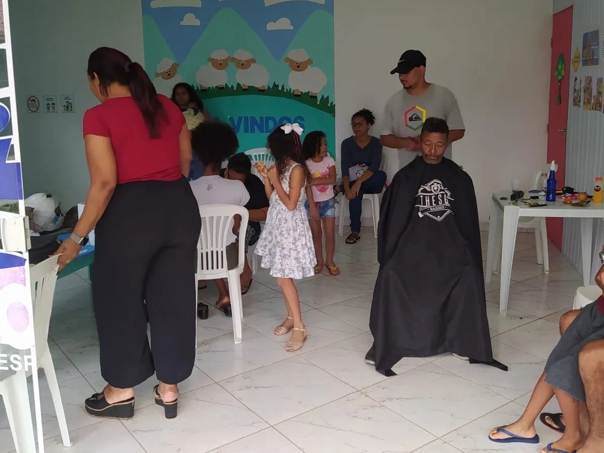 Guarapari: Santa Mônica recebe ação social com serviços e recreação infantil
