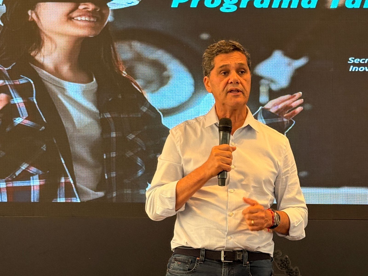 Programa lançado pelo Governo do ES leva inovação e tecnologia para estudantes da rede pública